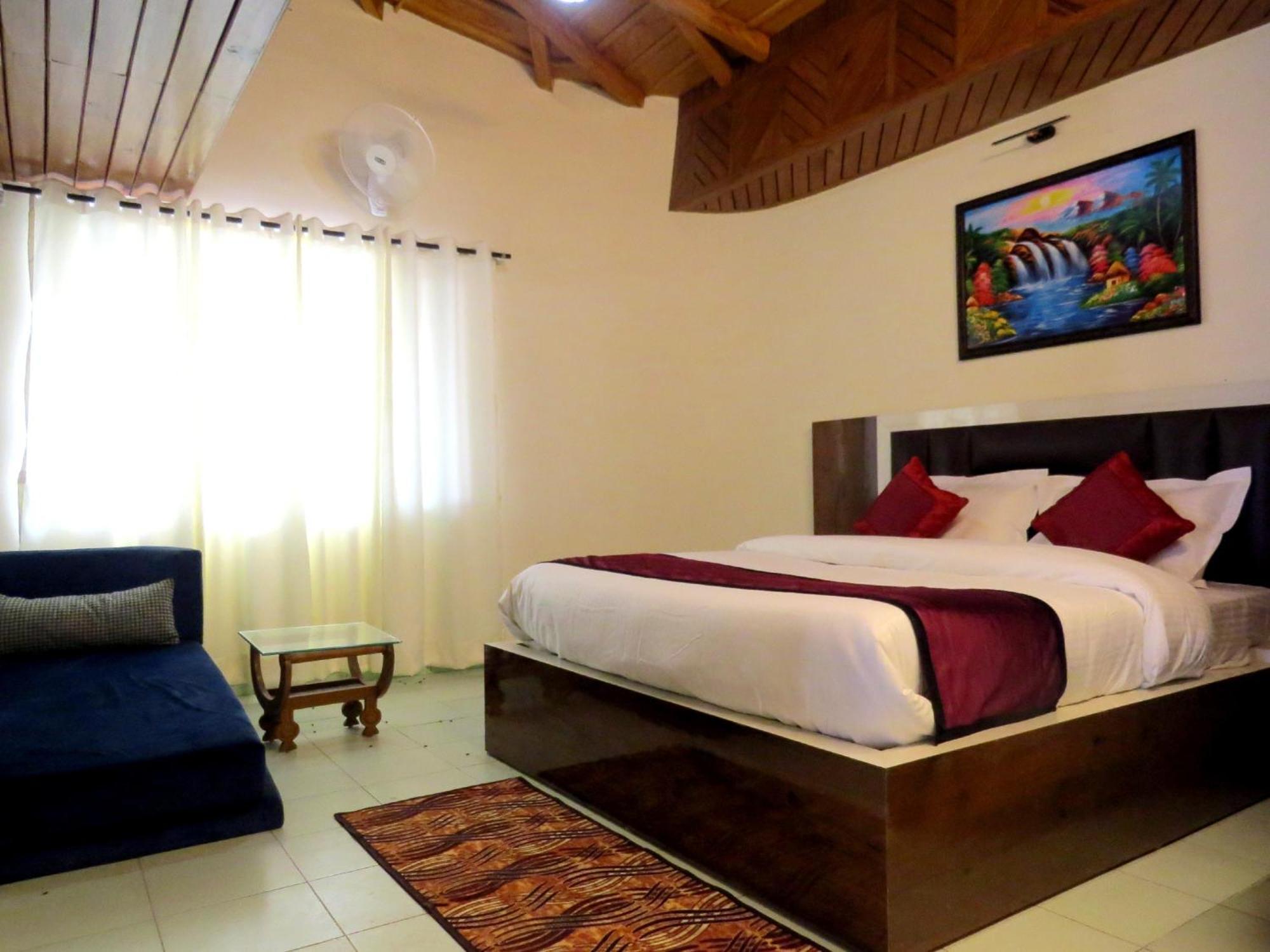 Hotel Haya Palace Nainital Extérieur photo