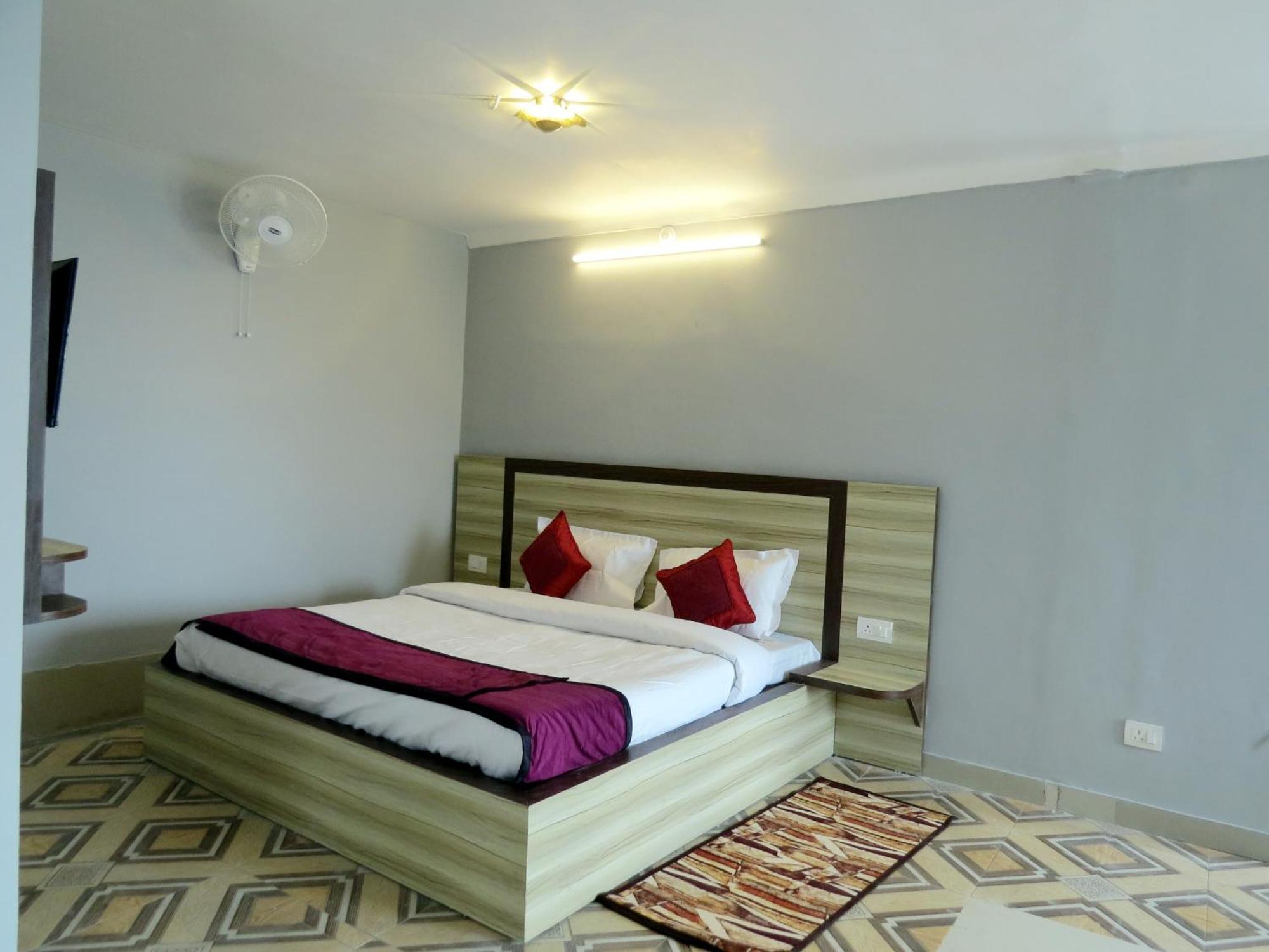 Hotel Haya Palace Nainital Extérieur photo