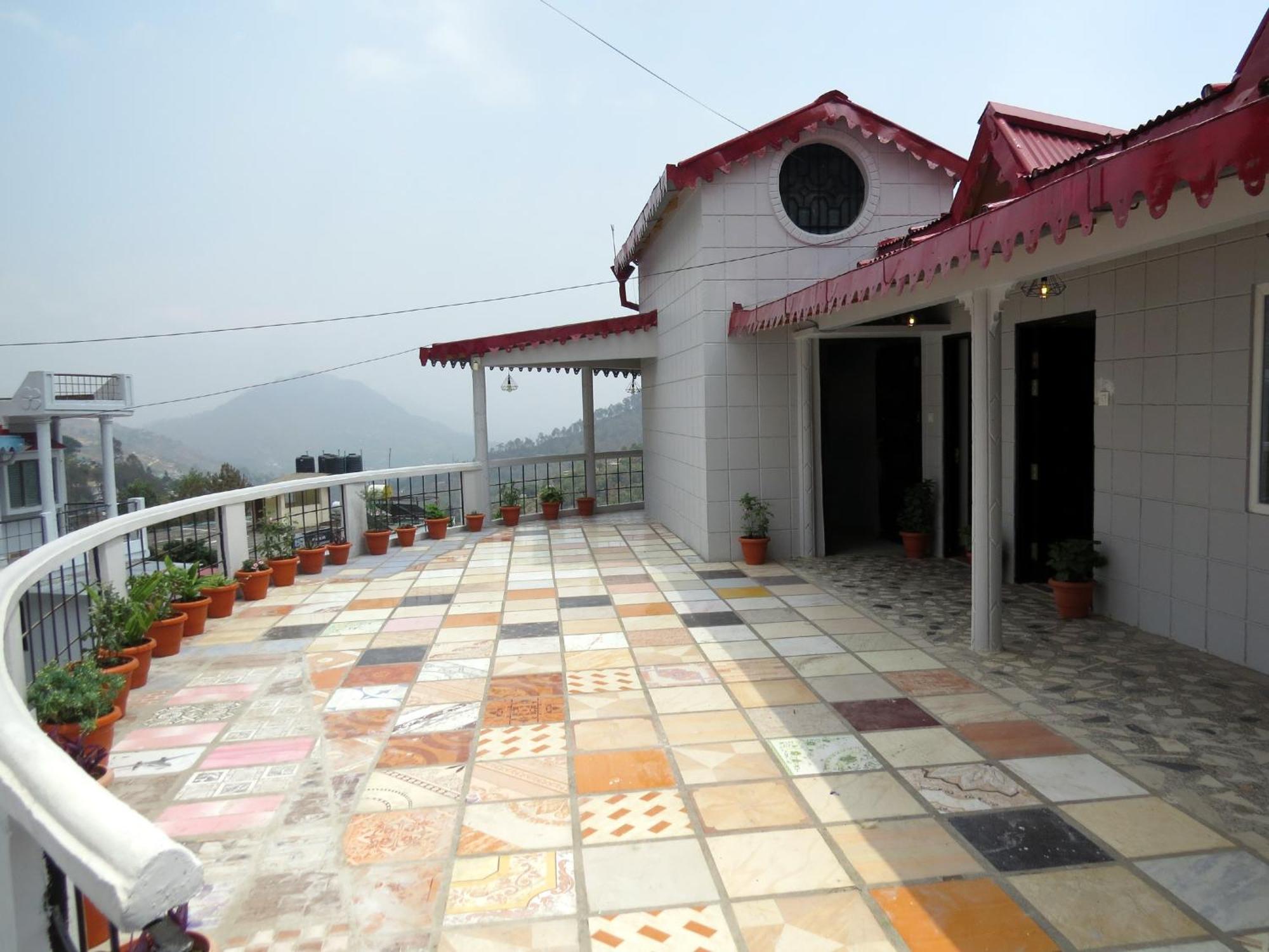 Hotel Haya Palace Nainital Extérieur photo