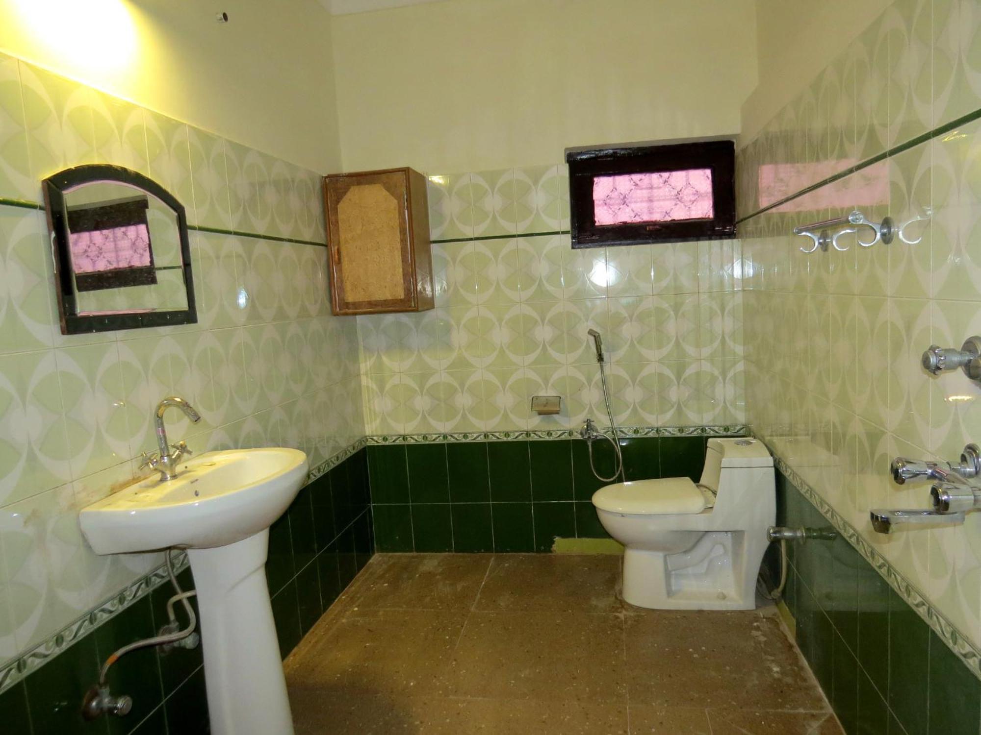 Hotel Haya Palace Nainital Extérieur photo